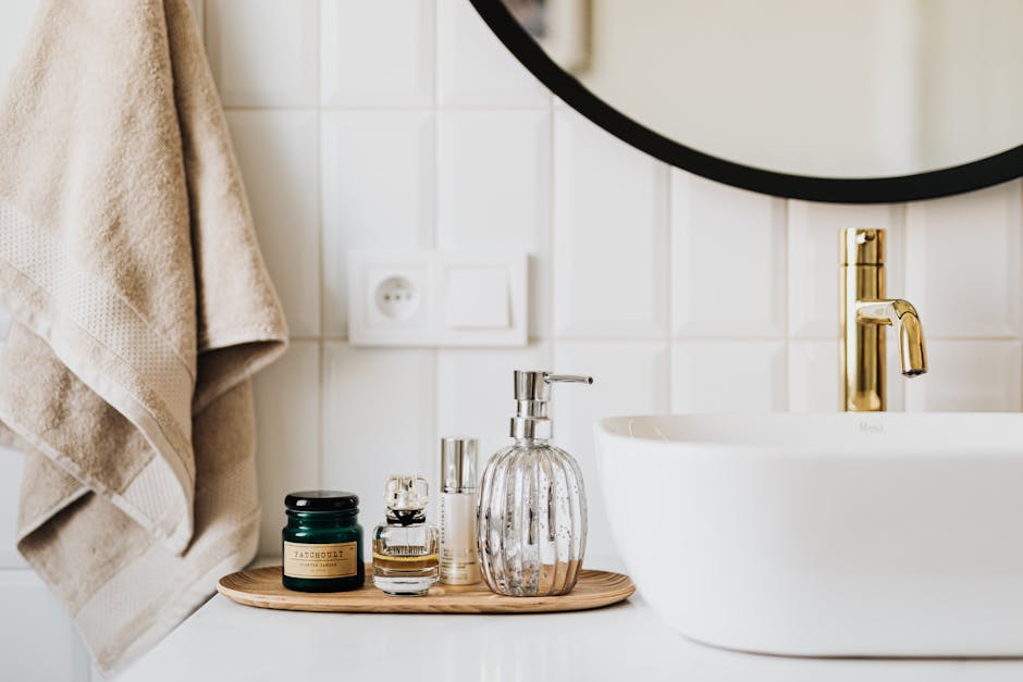 Combating Acne with Blue Light Skincare Technology